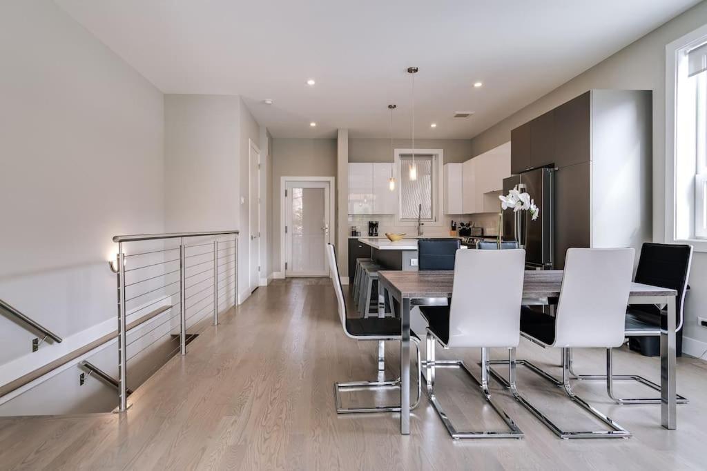 Stunning Duplex Condo #1 - Downtown River North Chicago Exterior photo