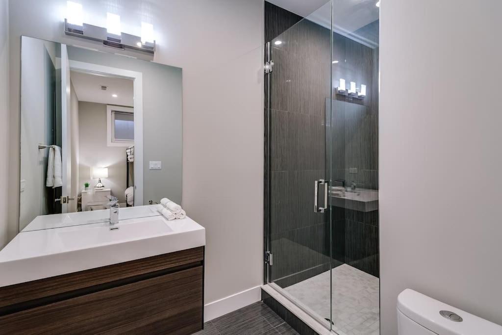 Stunning Duplex Condo #1 - Downtown River North Chicago Exterior photo